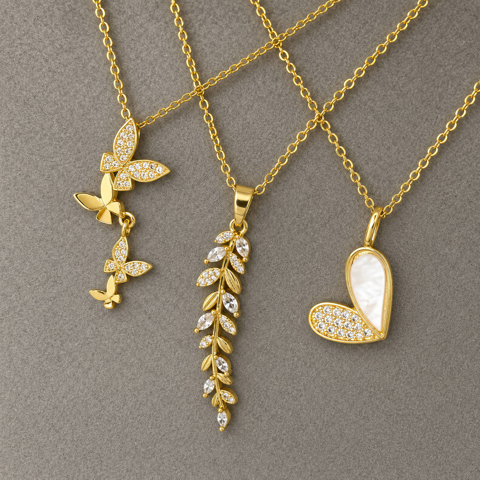 18K Gold Leaf Pendant Necklace